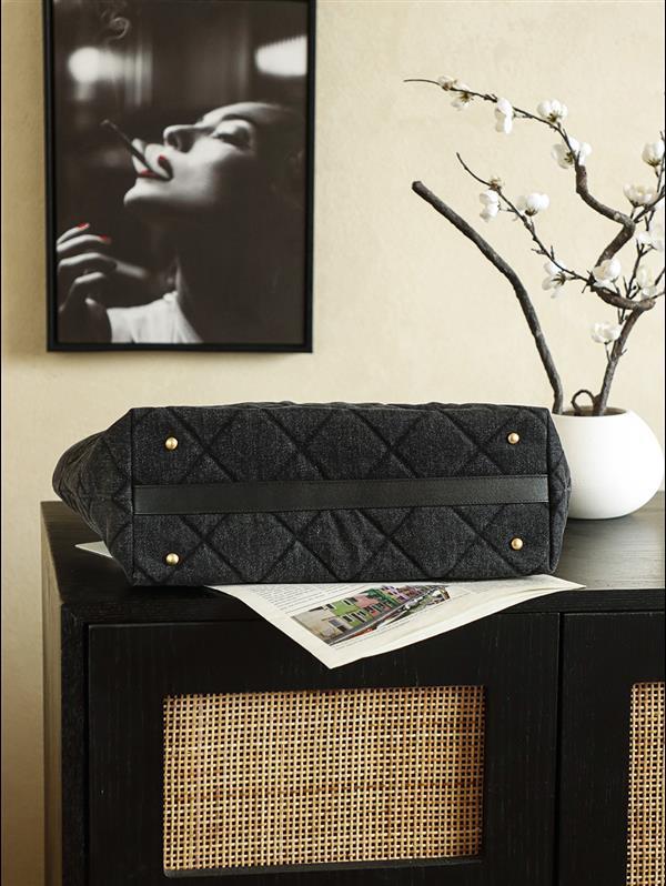 2026127214758714 900